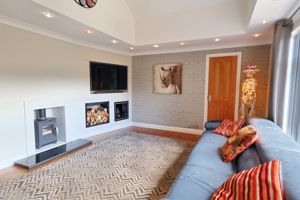 Photo 26- click for photo gallery